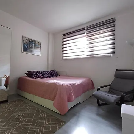 Апартаменты In Bei Koeln Хюрт