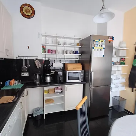 Апартаменты In Bei Koeln Хюрт