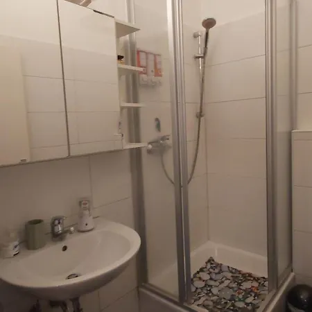 In Bei Koeln Апартаменты *